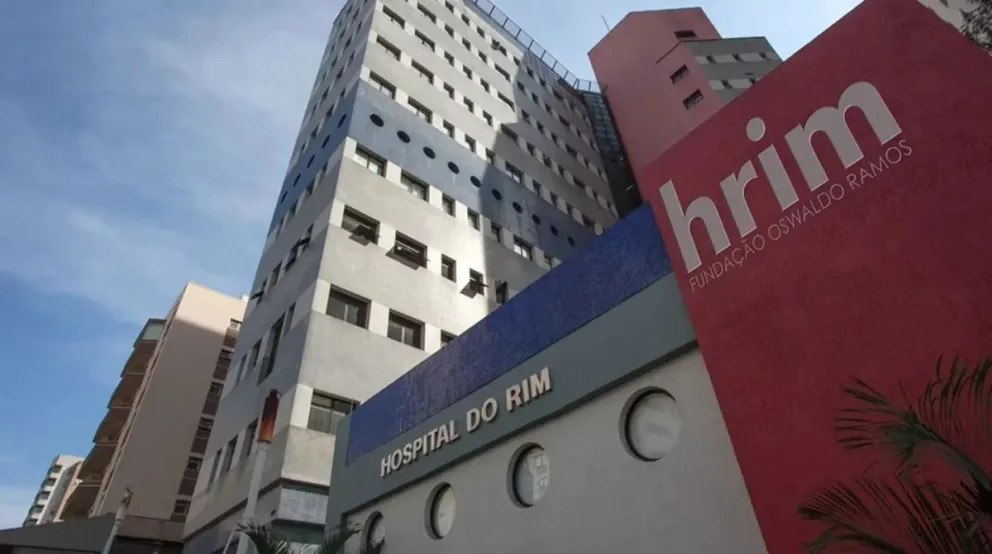 Descubren caso insólito de paciente con tres riñones en Brasil