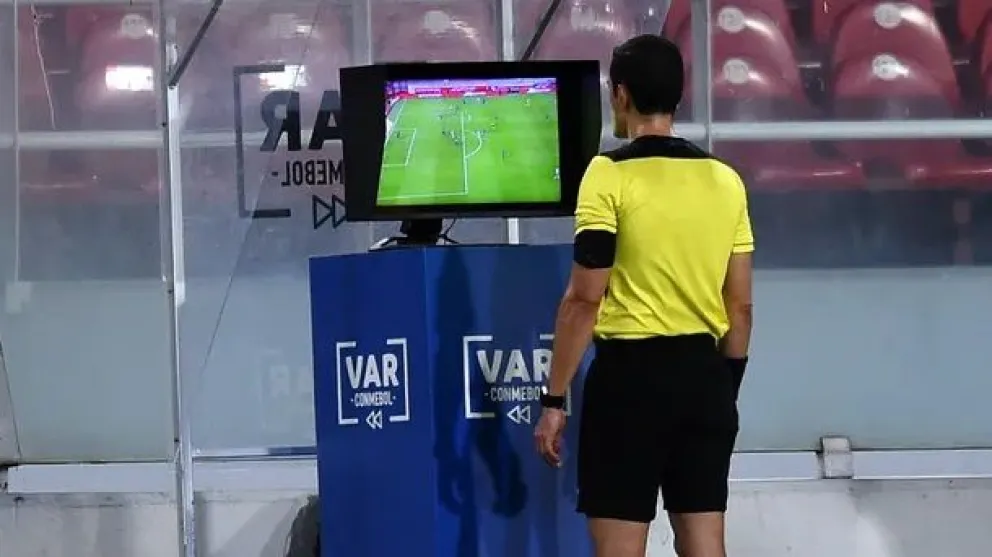 Fútbol argentino: los audios del VAR serán publicados desde la próxima fecha