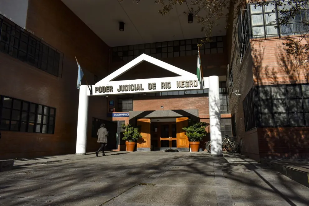 Una cadena de supermercados deberá indemnizar con más de 200.000 pesos a un cliente