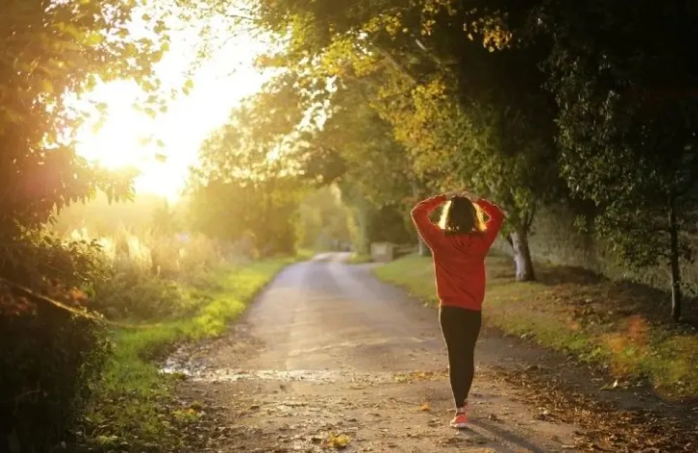 Caminar 4.000 pasos al día: la nueva clave para una vida saludable