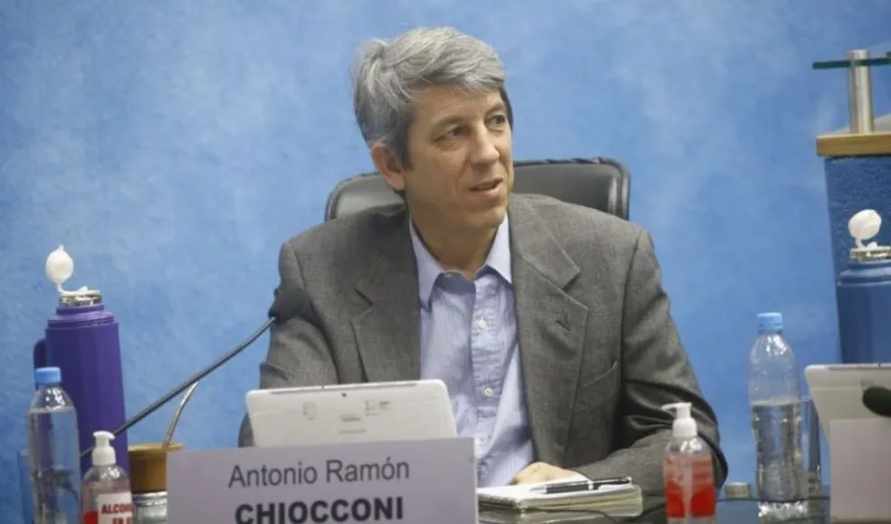 El legislador Chiocconi: “Lo que viene sucediendo con Milei y con su gente es vergonzoso”