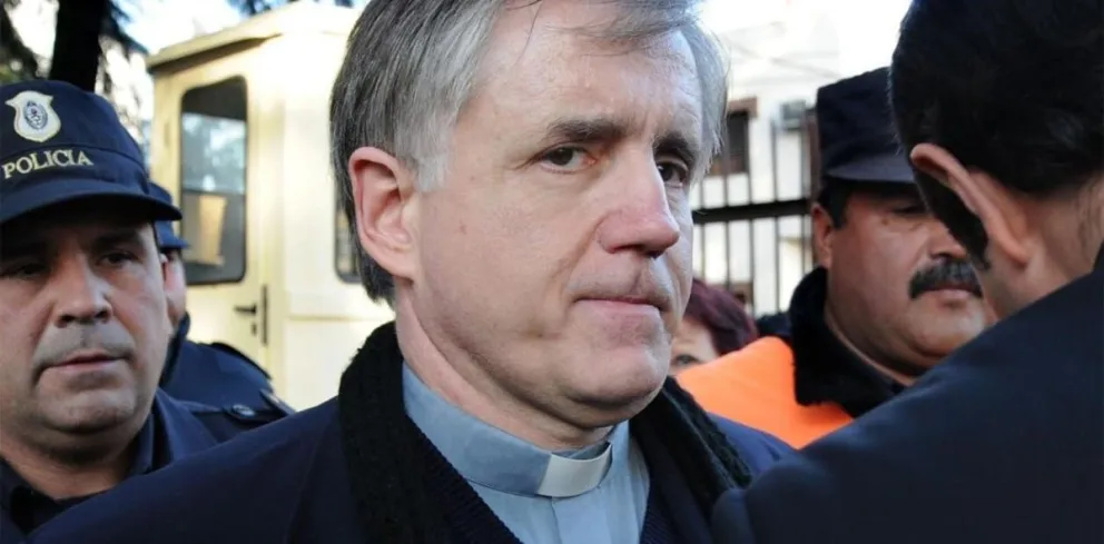 El padre Grassi pidió salir en libertad condicional 