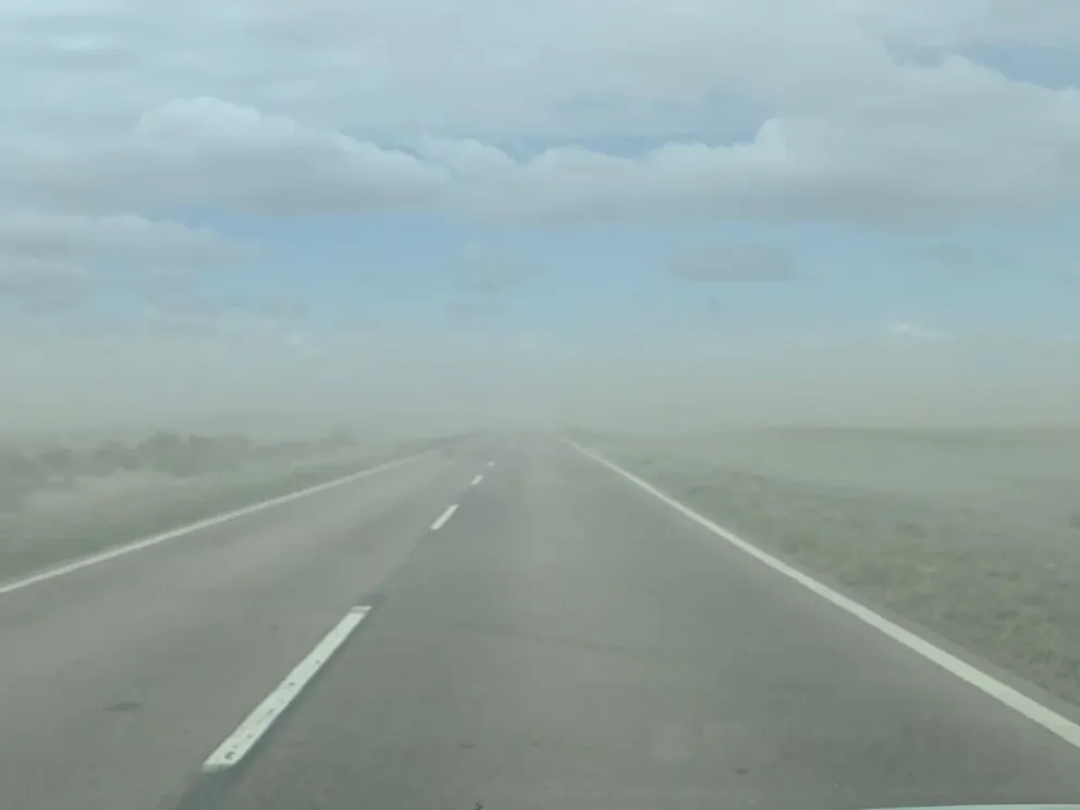 Las fuertes ráfagas de viento no generaron problemas, pero se pide precaución en rutas 