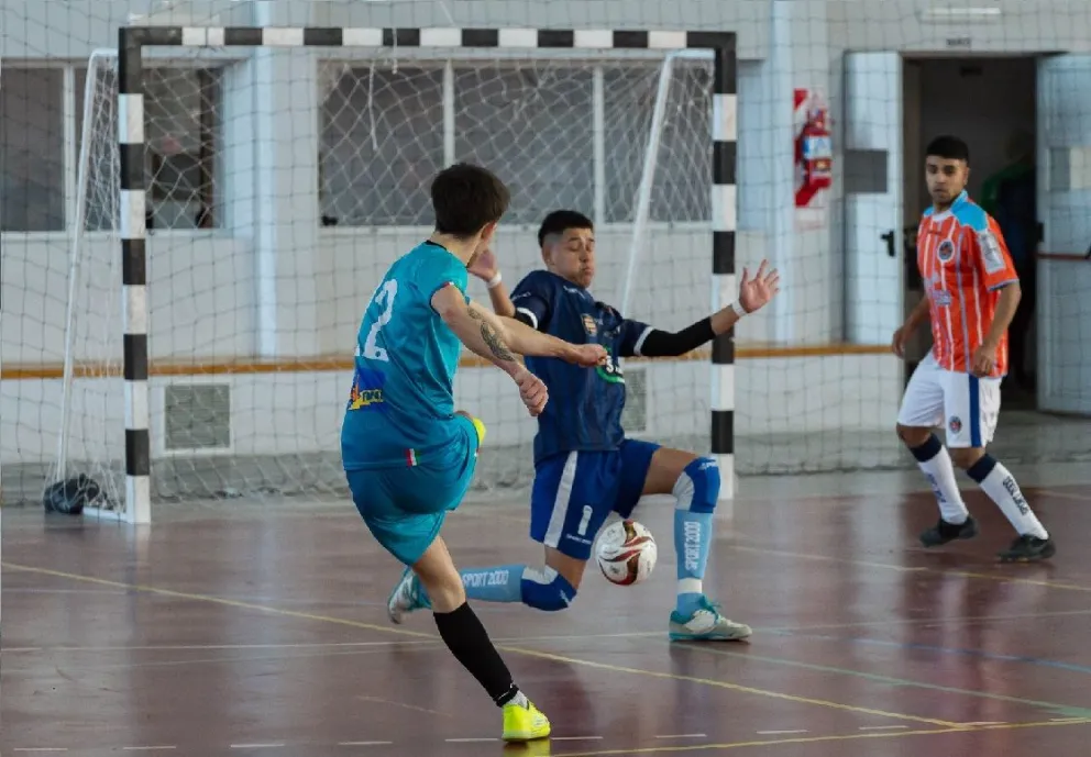 San Esteban el primer finalista: espera por Kemal o Alborada