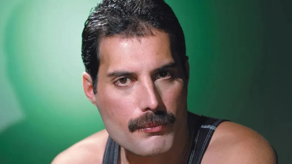 Cuál fue la cifra millonaria que pagaron por el peine para bigote de Freddie Mercury