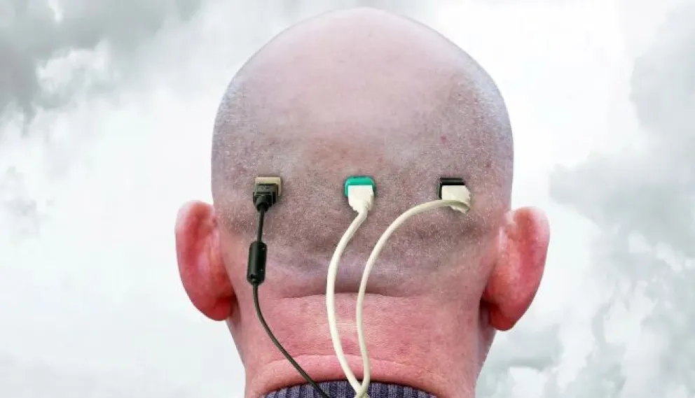 Neuralink buscará voluntarios para probar sus revolucionarios implantes cerebrales