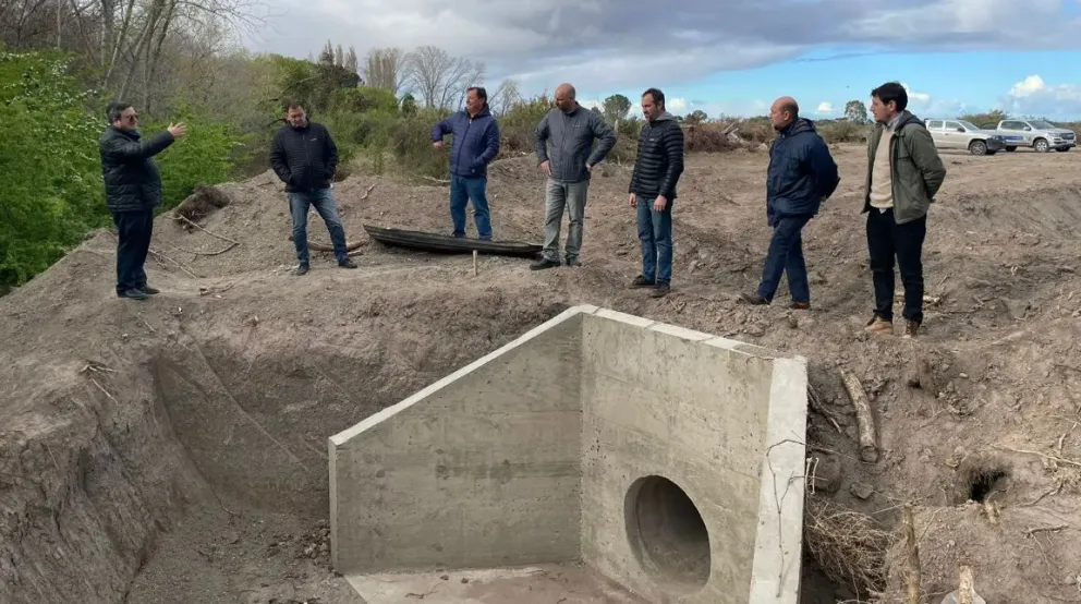 Parque Industrial de Viedma: avanza la obra de desagües pluviales 