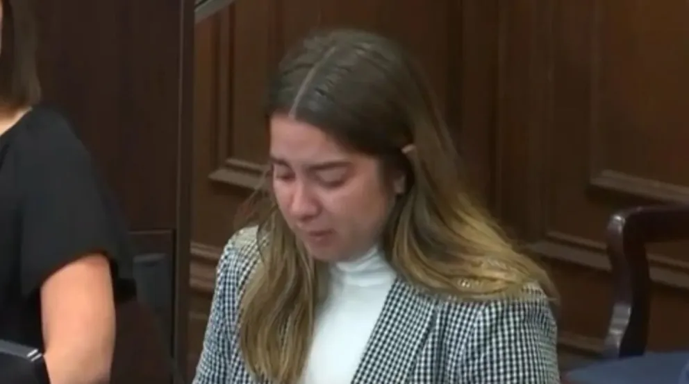 Una joven asesinó a su madre para ocultar que la habían expulsado de la universidad