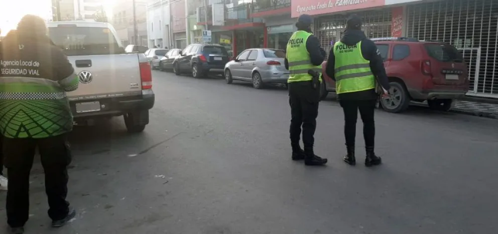 Operativos de tránsito en Viedma: “Arrojó un total de 16 vehículos y motos secuestrados”