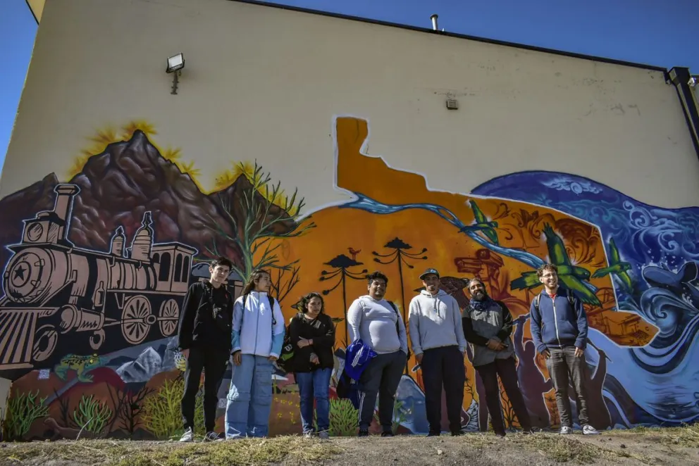 Arte, integración y un mensaje contra la violencia en la Universidad de Río Negro
