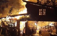 Lanzan una cruzada solidaria para ayudar a un viedmense que se le quemó la vivienda