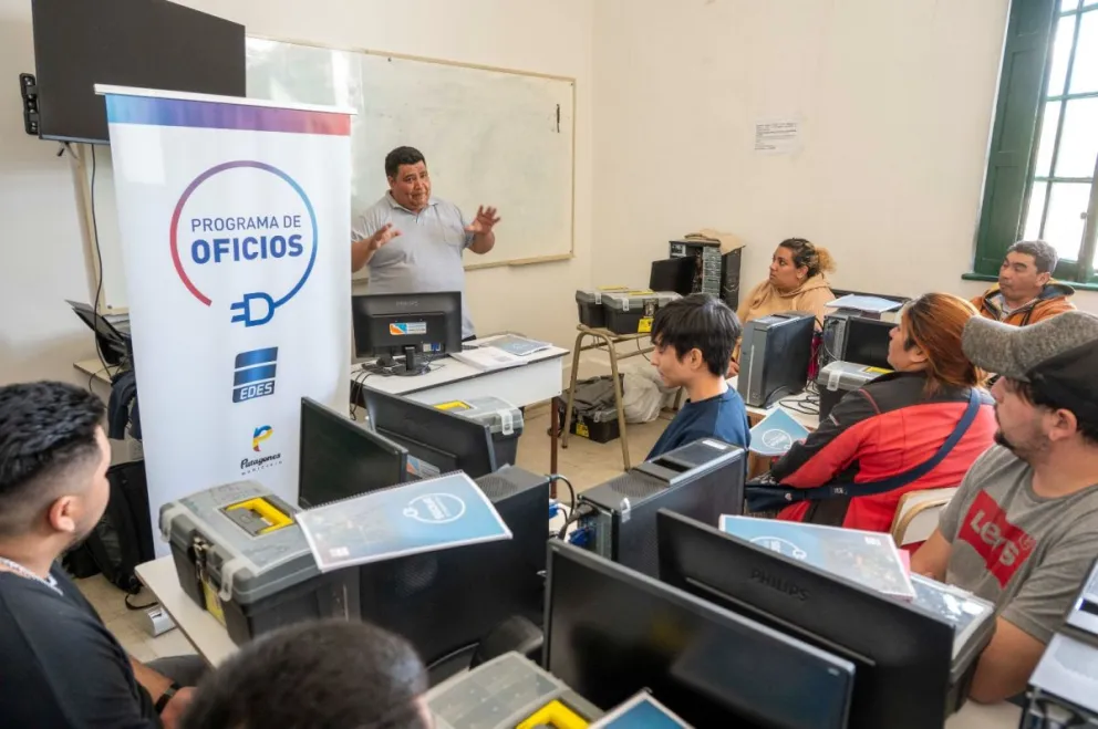 EDES comenzó a dictar la sexta edición del Programa de Oficios en Carmen de Patagones
