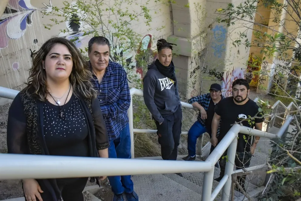 Con repertorio propio, Mayi Heiland busca su lugar en el folclore regional 