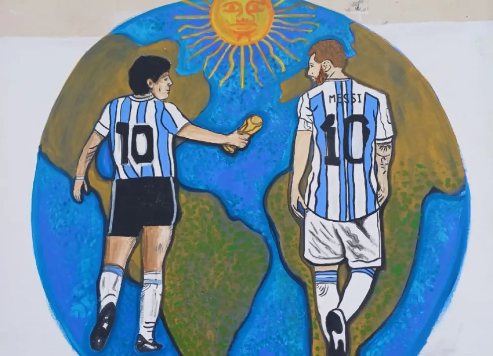 Con Messi y Maradona en un mural, la Escuela "El Dique" celebró el Día de la Educación Especial 