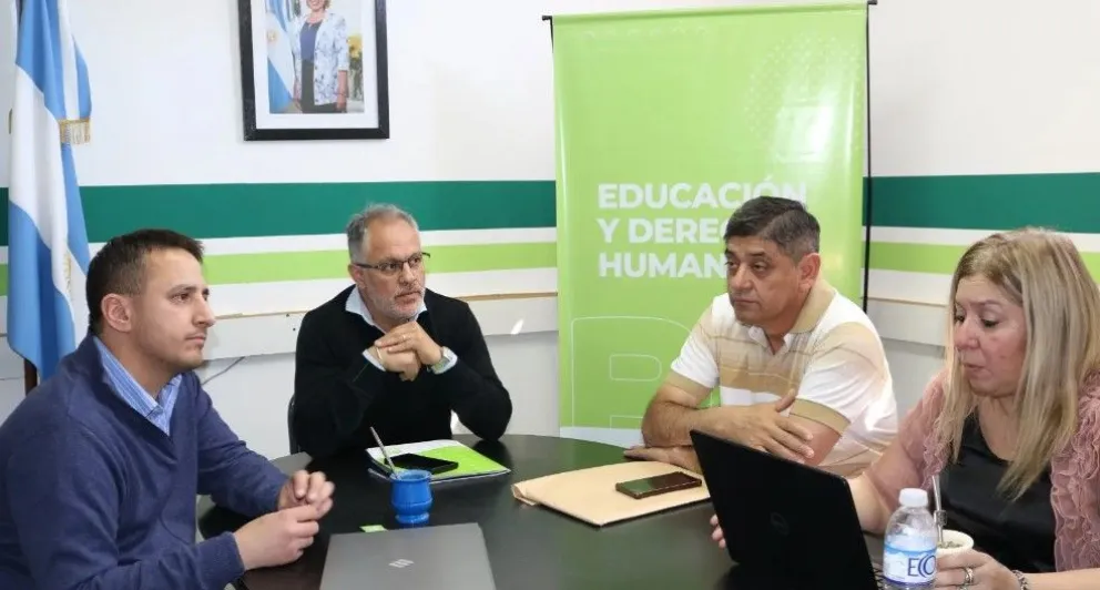 Educación brinda celeridad a los procesos administrativos para contratar obra pública