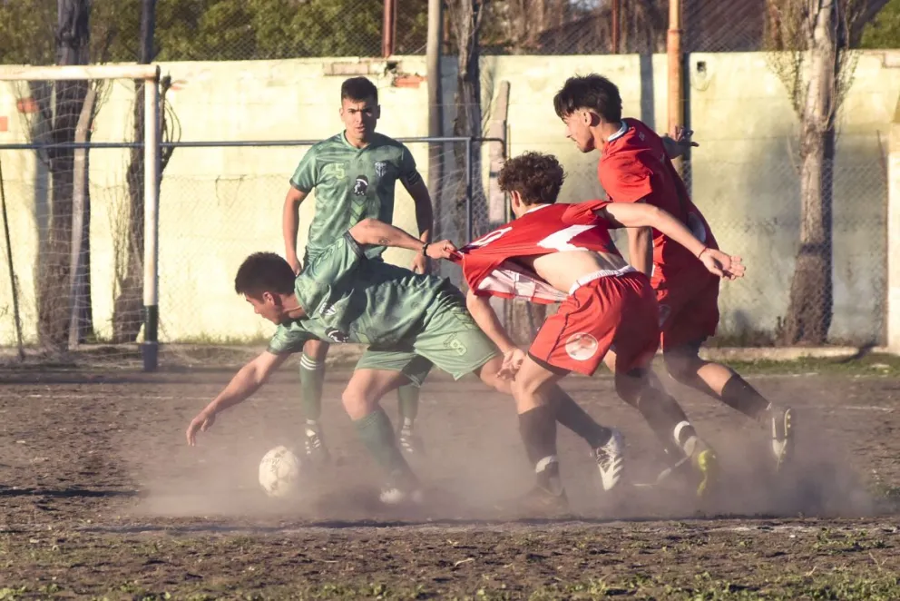 Inalauquen venció a Villa Congreso en el adelantado del sábado