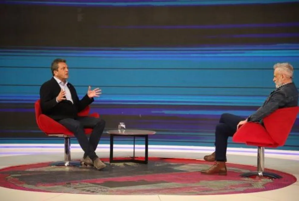 Massa propone crear una moneda digital para combatir la corrupción