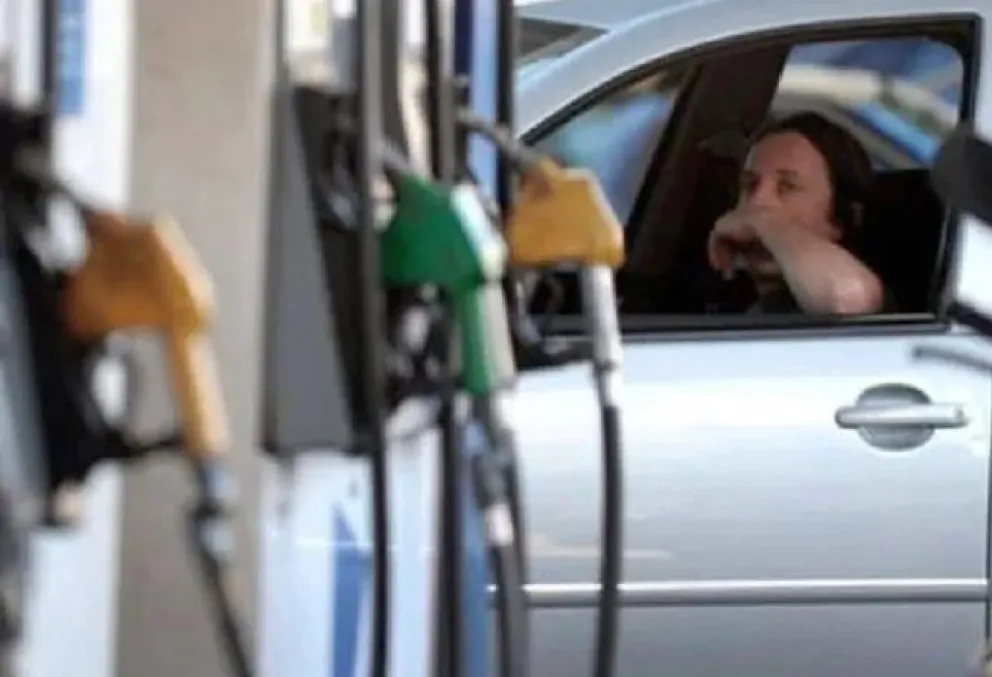 Escasez de combustibles en el país: los motivos detrás del desabastecimiento 