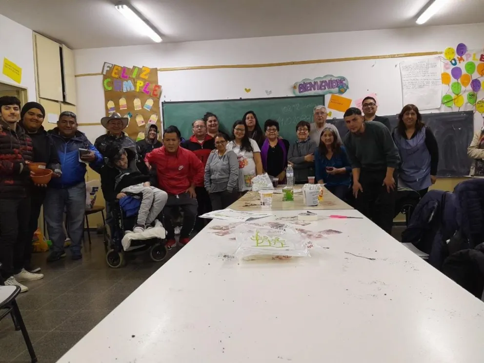 Gran interés en capacitaciones sobre huertas saludables para emprender en hogares