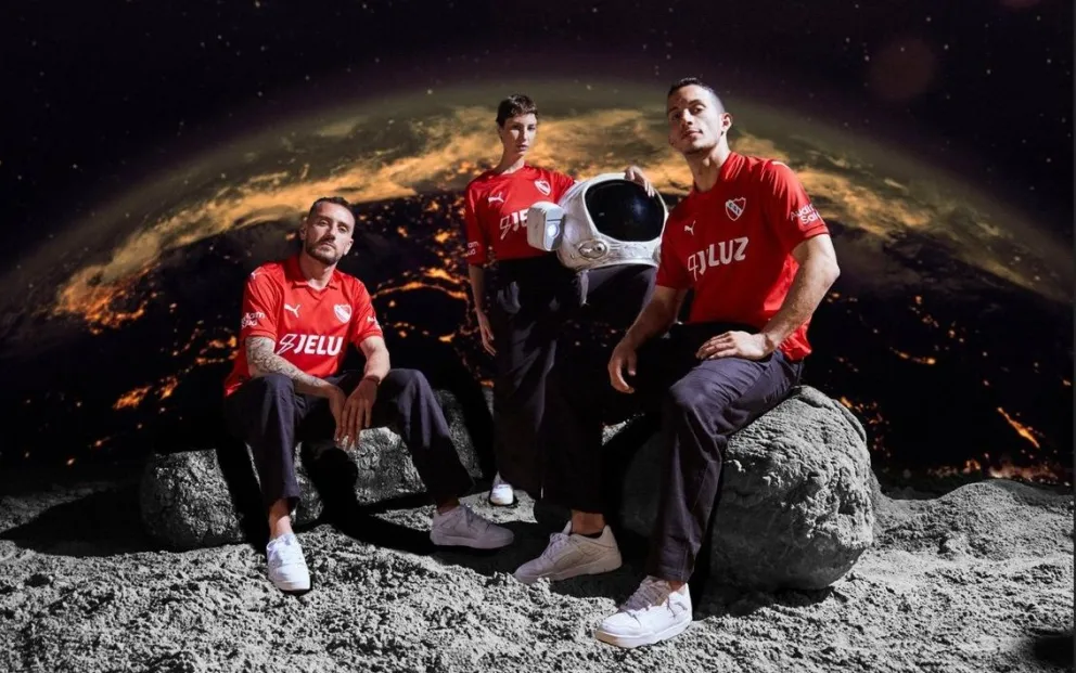 Presentaron la nueva camiseta titular de Independiente: cuánto cuesta