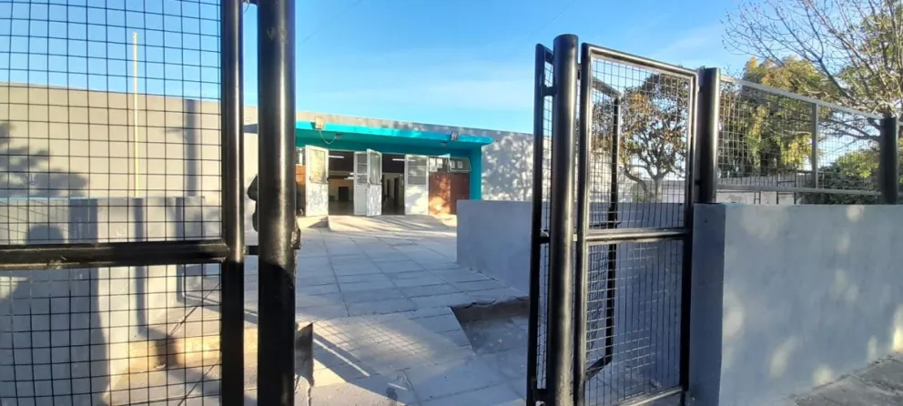 El lío en la escuela del barrio Santa Clara destapó otra olla