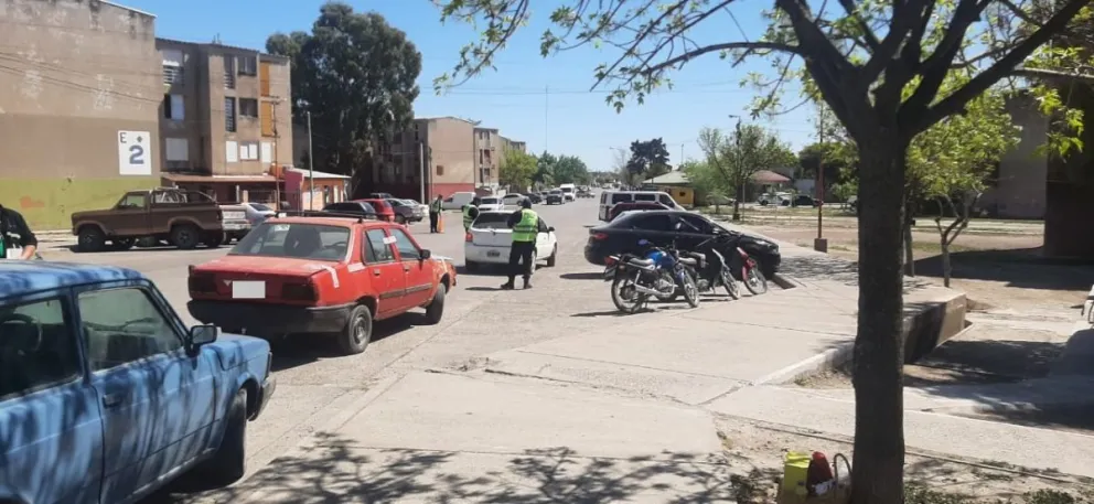 No le fue bien a los autos de la marca del rombo y dos quedaron secuestrados