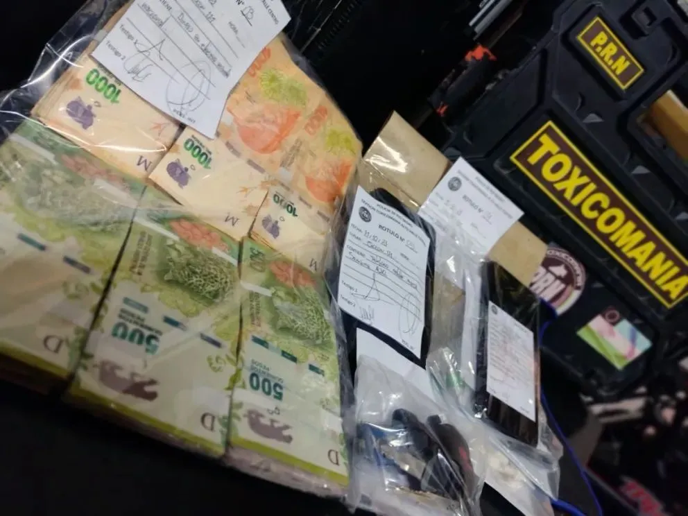 Secuestran cocaína, dinero y una moto al desarticular un kiosco de droga en Allen