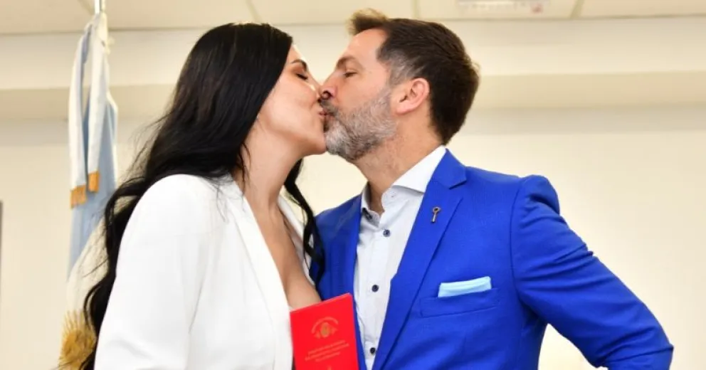 Toti Pasman y Julieta Bettatis: Una historia de amor llega a su punto cúlmine en un espectacular casamiento