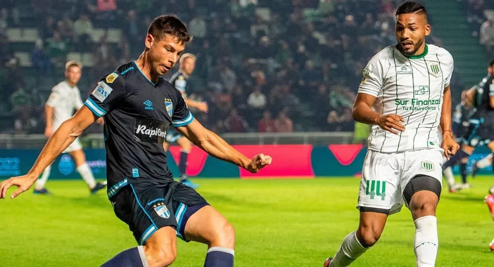 Banfield recibe a Atlético Tucumán por la Copa de la Liga: horario, formaciones y cómo verlo en vivo