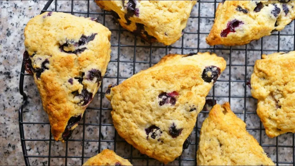 Cómo hacer scons de arándanos en simples pasos