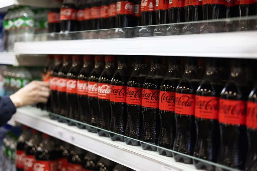 Coca Cola aumentará un 35% en medio de incertidumbre electoral