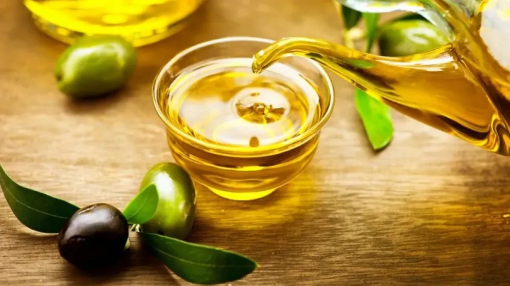 La Anmat prohibió un aceite de oliva por carecer de establecimientos y estar falsamente rotulados