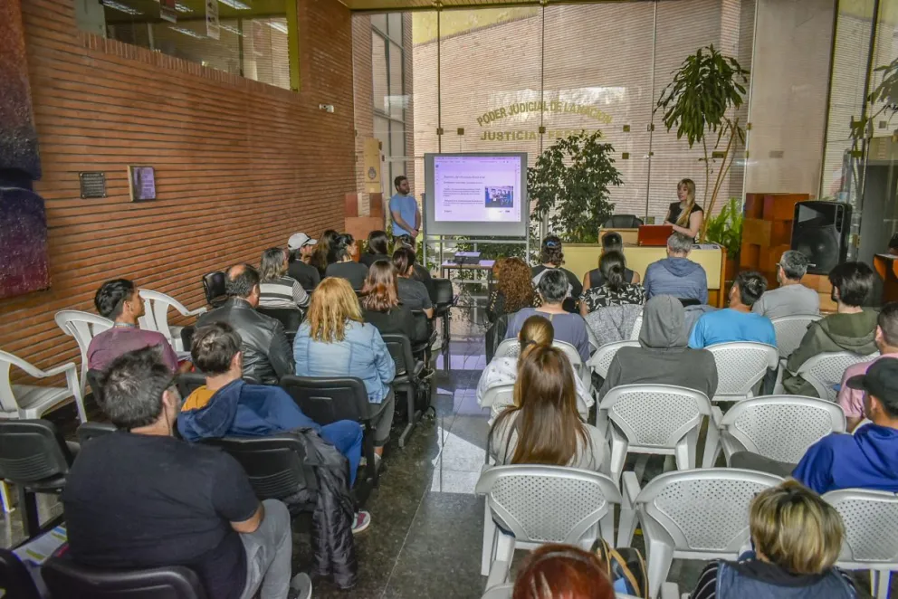 Elecciones 2023: capacitaron a las autoridades de mesa en la recta final