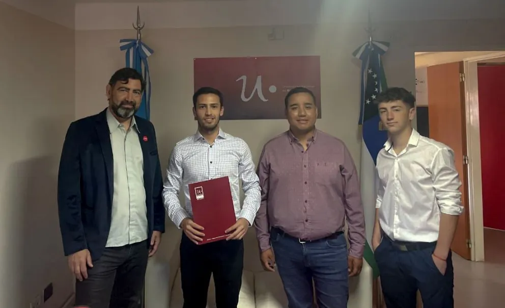 Villa Congreso avanza en el trabajo interdisciplinario: firmó un convenio con la UNRN 