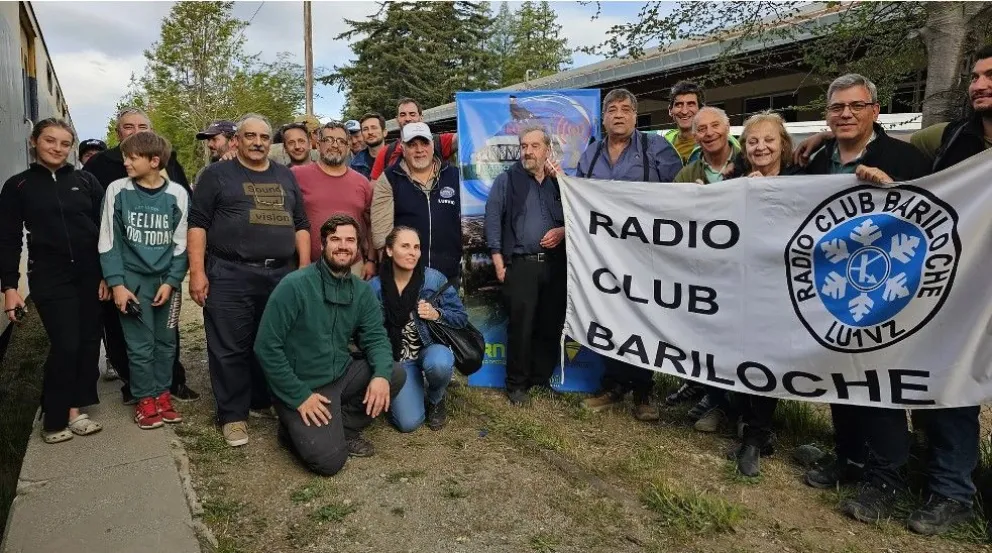 La coordillera y el mar unidas por radioaficionados en histórica transmisión 