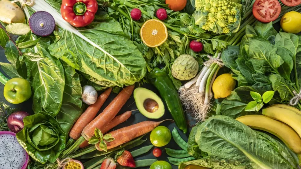 Descubre el superalimento que supera a la leche en calcio y previene enfermedades bucales