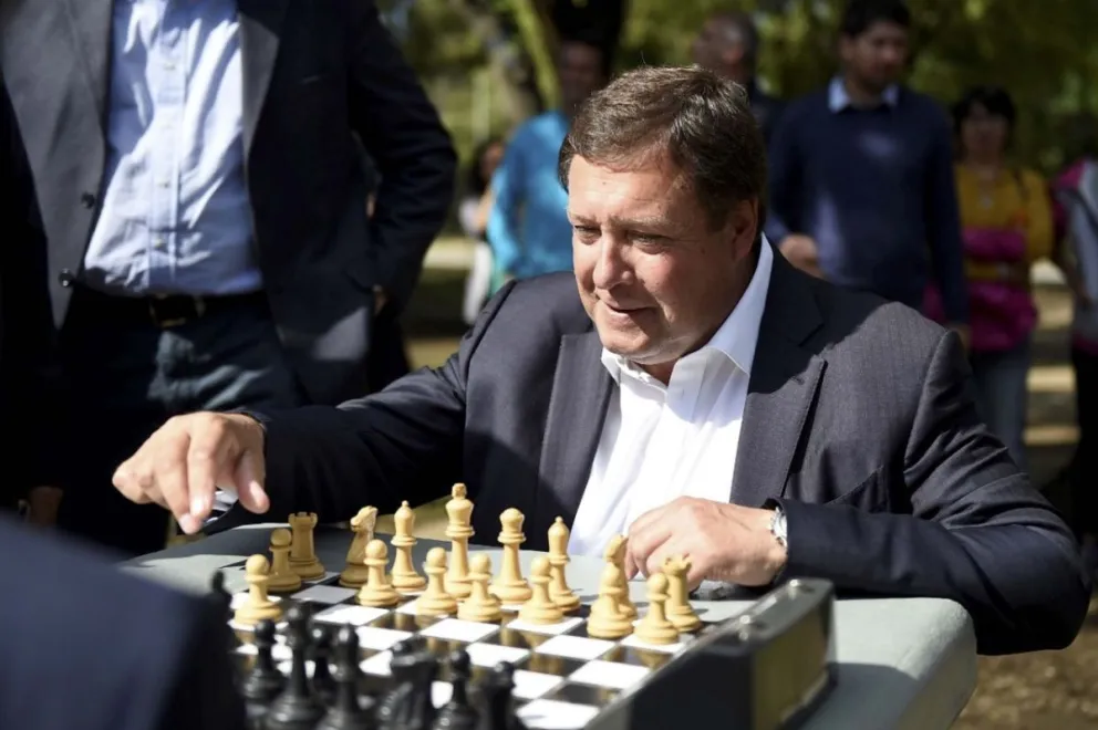 Entre propios y del gran acuerdo, Weretilneck se quedó con el 90 por ciento de los municipios