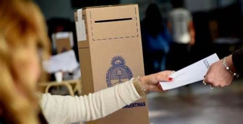 Condenaron a un fiscal de mesa que participó de las PASO por un insólito hecho