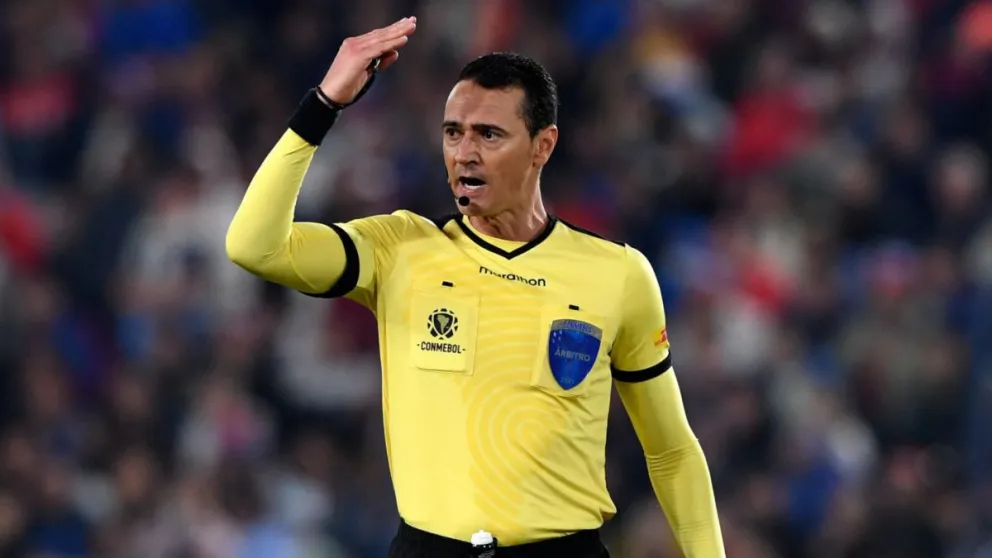Se conoció quién será el árbitro de la final de la Copa Libertadores entre Boca y Fluminense