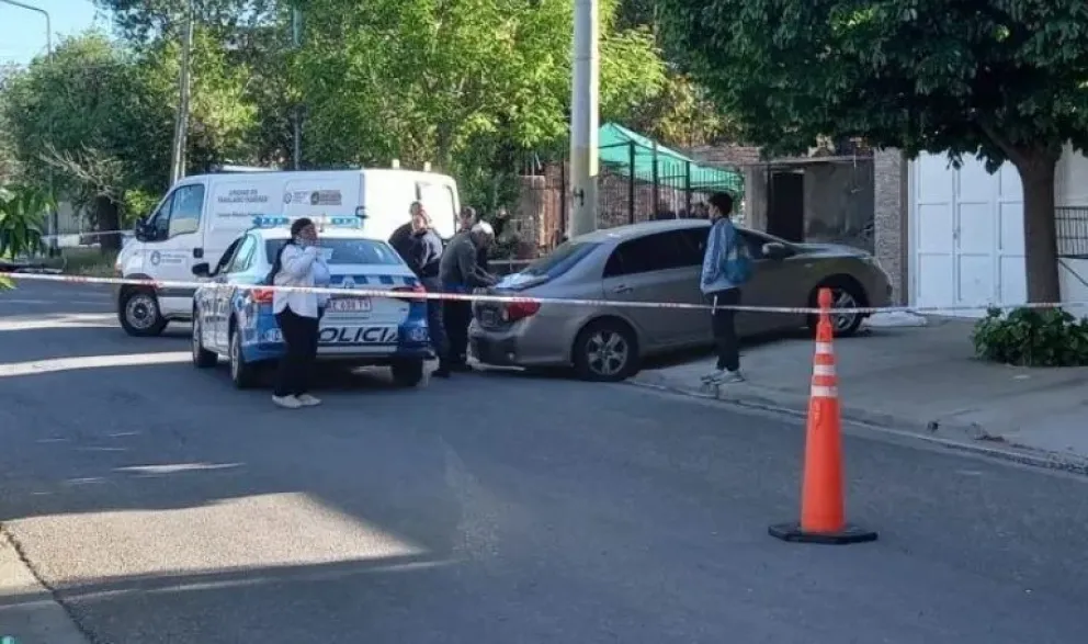 Investigan la muerte de un cipoleño que apareció tendido en la vereda