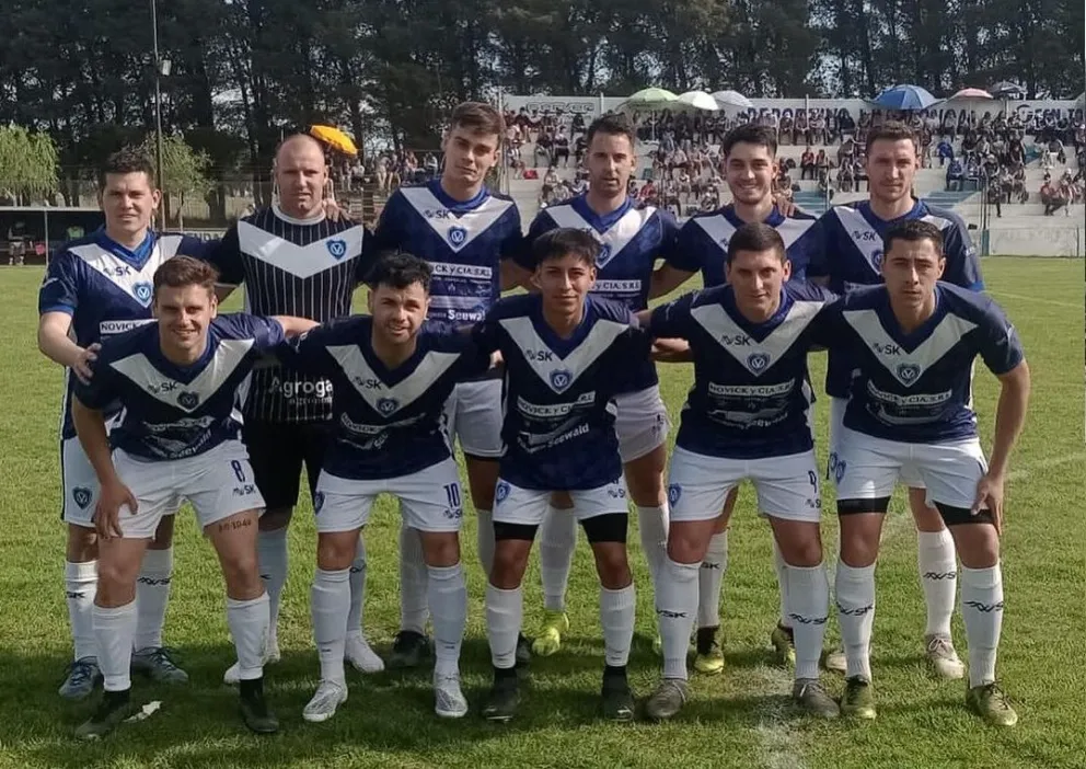 Villalonga se hizo fuerte de local y venció a Boulevard para trepar a la cima