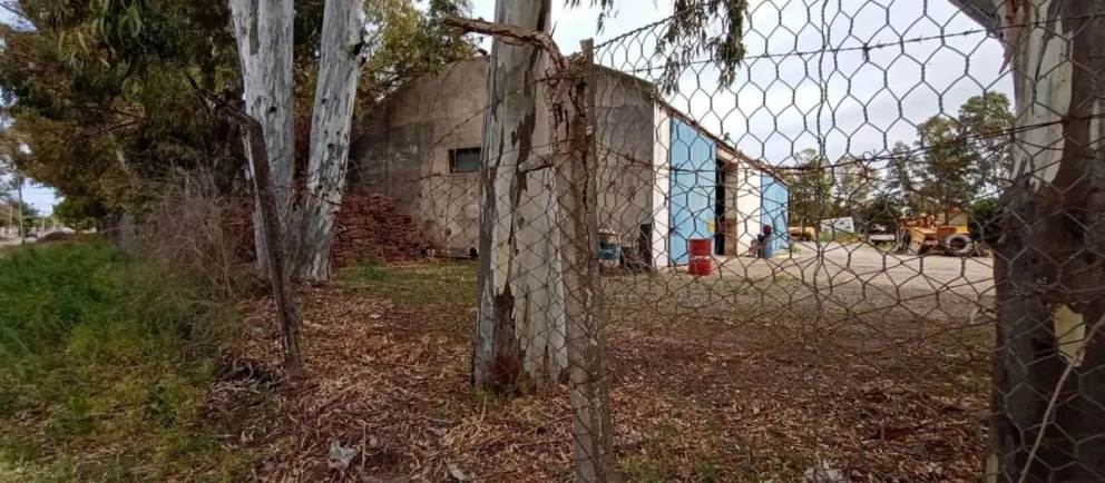 Violaron la seguridad en el predio de Vialidad, a metros de la Regional Primera