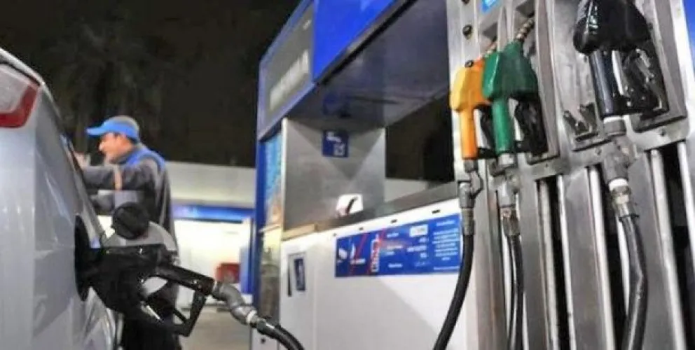 Massa amenazó a las petroleras: normalizan los precios o “no sale un barco más de exportación”