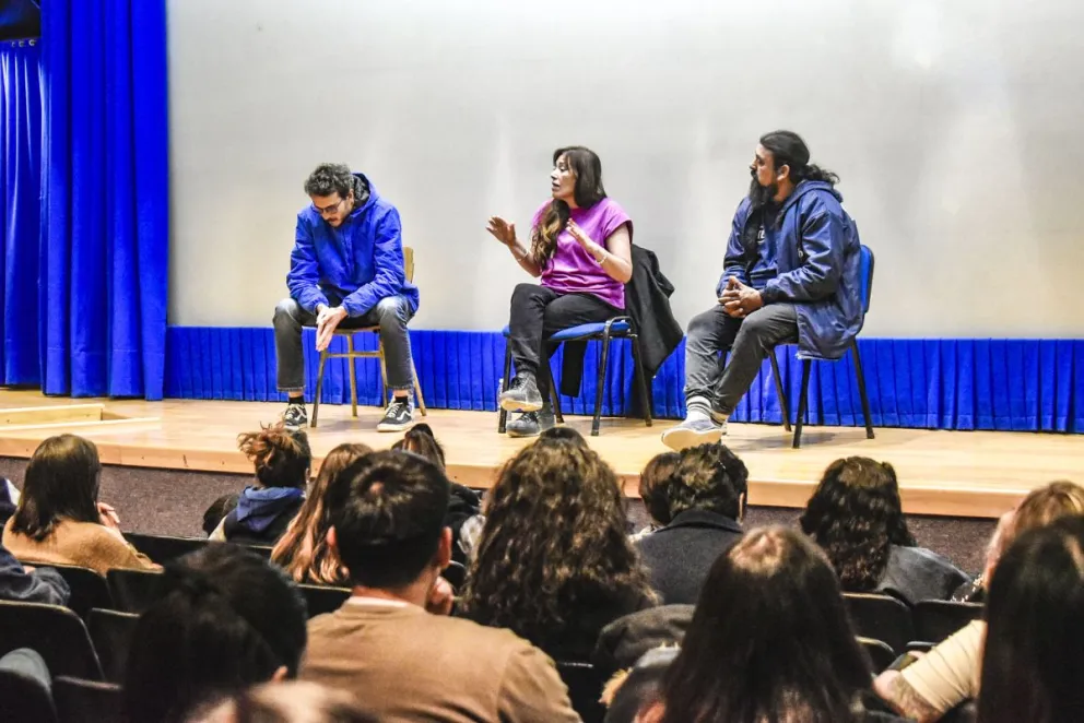 "El ambientalismo popular es con las personas adentro, pero no voluntarismo", afirmó Jackie Flores
