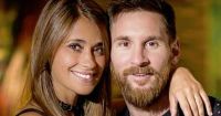 Emotivo gesto de Messi con Antonela Roccuzzo tras ganar su octavo Balón de Oro