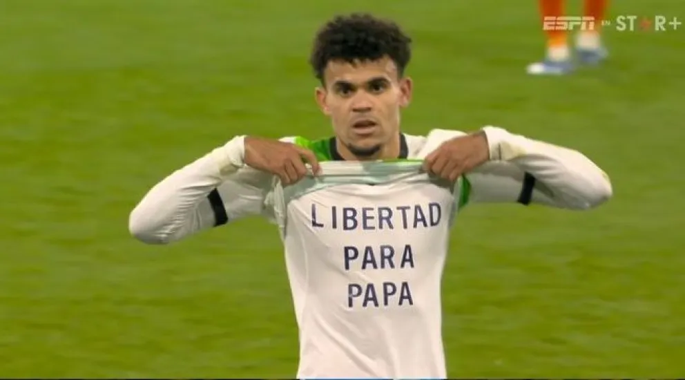 Luis Díaz marcó para el Liverpool y pidió por la liberación de su padre, secuestrado hace ocho días