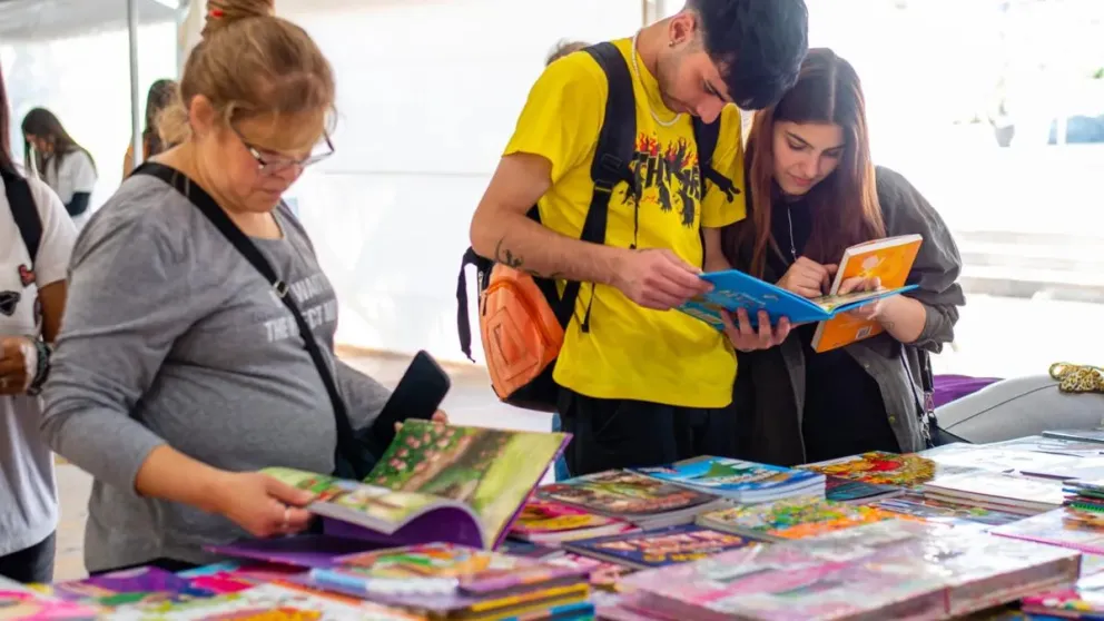 Viedma se prepara para la Feria del Libro Ambiental 2023