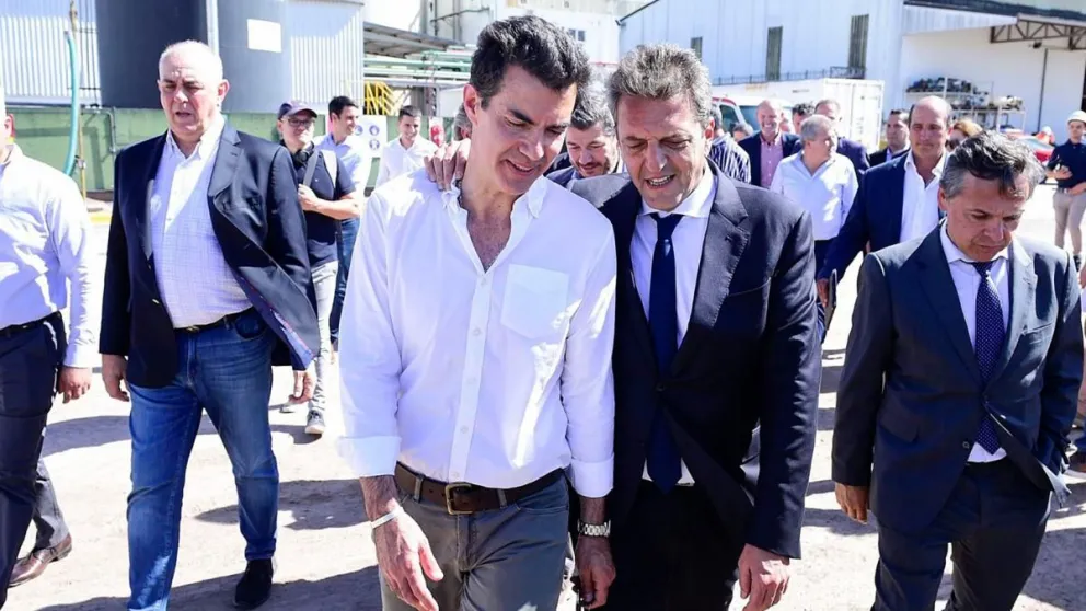 Urtubey respaldó a Massa y se suma a la campaña: "Hace falta un gobierno de unidad nacional"