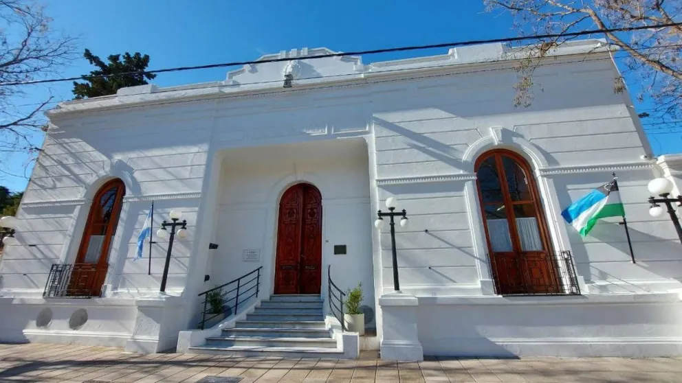 Viedma: este miércoles estarán cerradas las oficinas públicas por el Día del Empleado Municipal