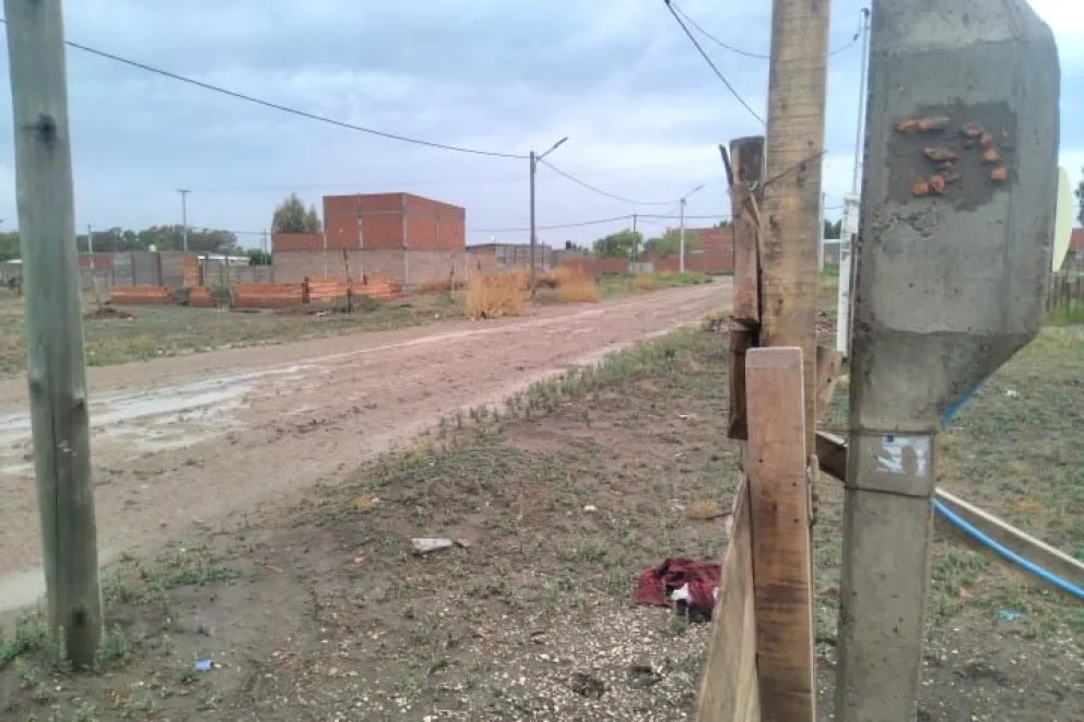 Por calles intransitables hay vecinos que han quedado imposibilitados de salir de sus casas